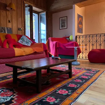 Appartement Amazing Attic In Charming House - *